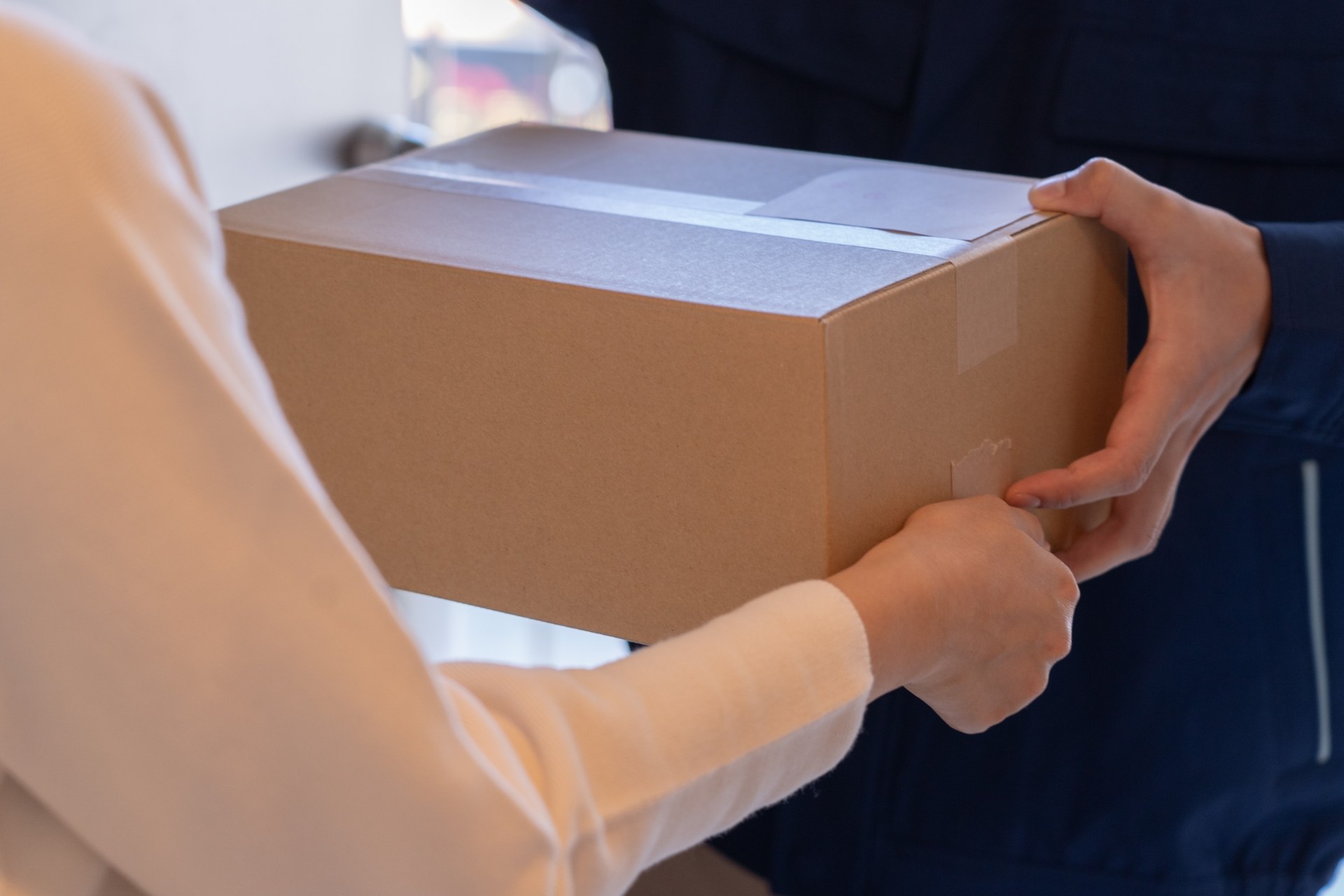 短期こそ効いてくる「送料」と「受け取り方」